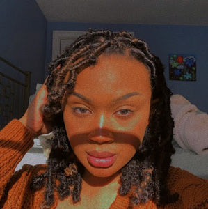 Meet your Posher, Alex